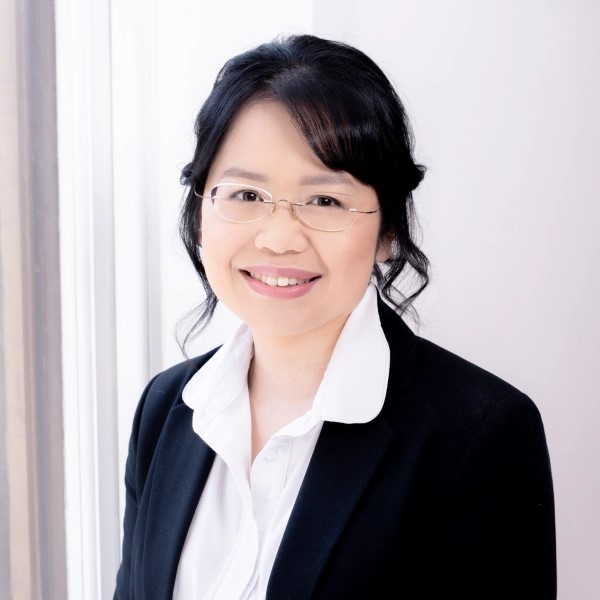 Dr I Lin Sin